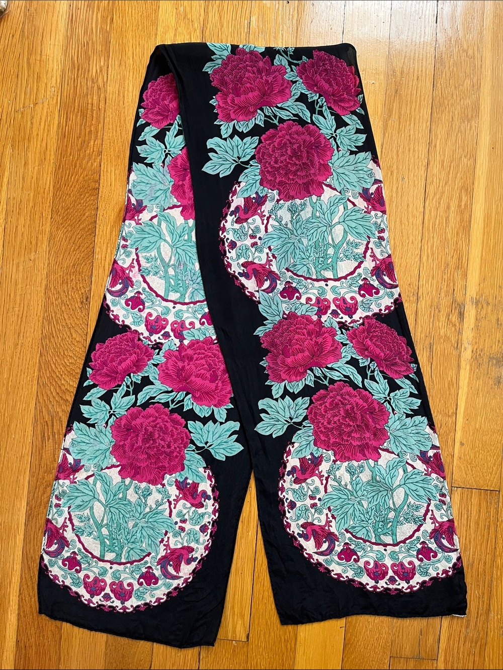 Ginnie Johansen Inc. 100% Silk 1989 Vintage 80s Teal Magenta Pink & Black Scarf - Picture 5 of 13